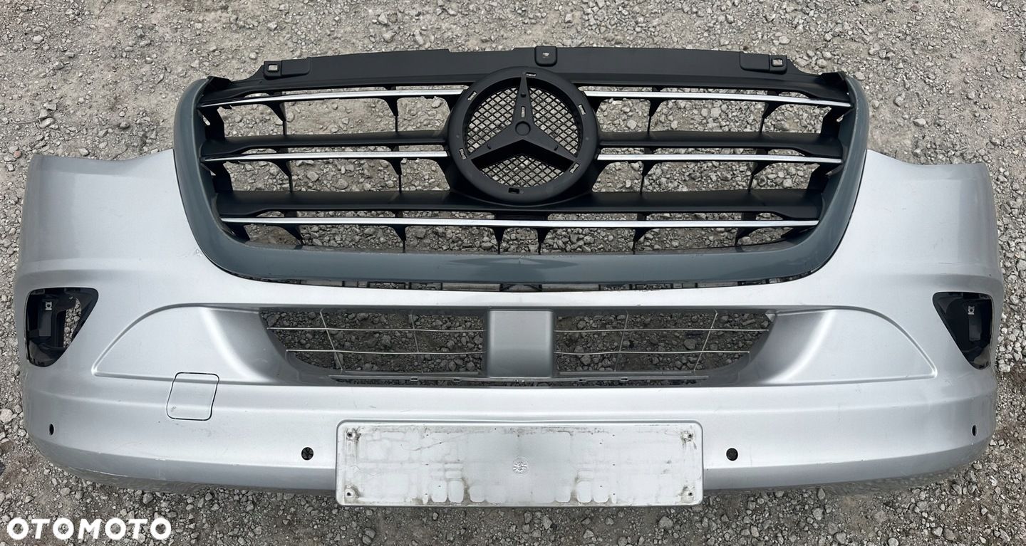 ZDERZAK PRZEDNI PRZÓD MERCEDES SPRINTER W910 W907 - 1