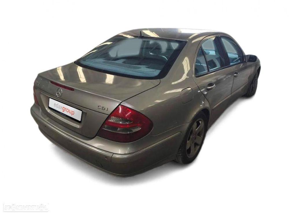 Mercedes-Benz E 270 - 2
