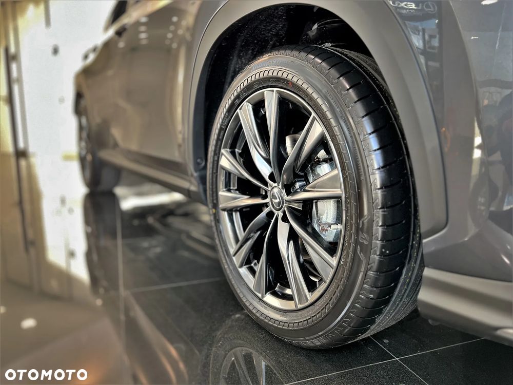 Lexus NX 350h F Sport AWD - 11