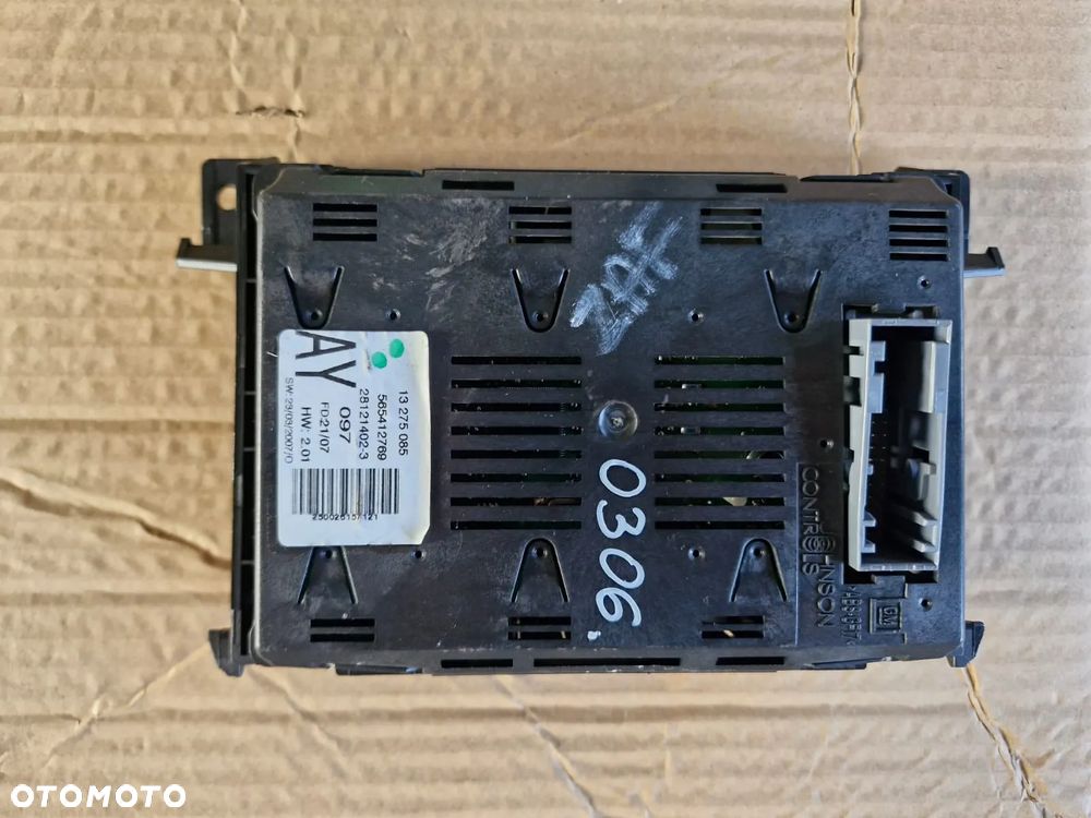 Radio CD30 wyświetlacz opel Astra H III Zafira B PIN - 4