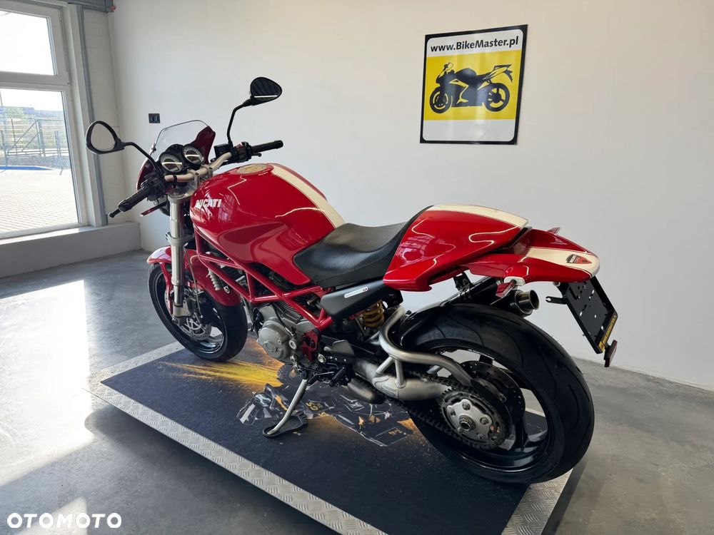 Ducati Monster - 6