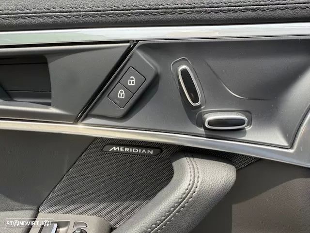 Jaguar F-Type Coupe P300 Aut. R-Dynamic Black - 32