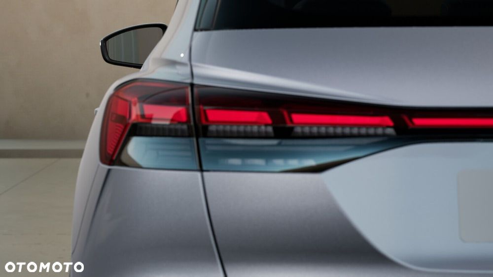 Audi Q4 e-tron - 4