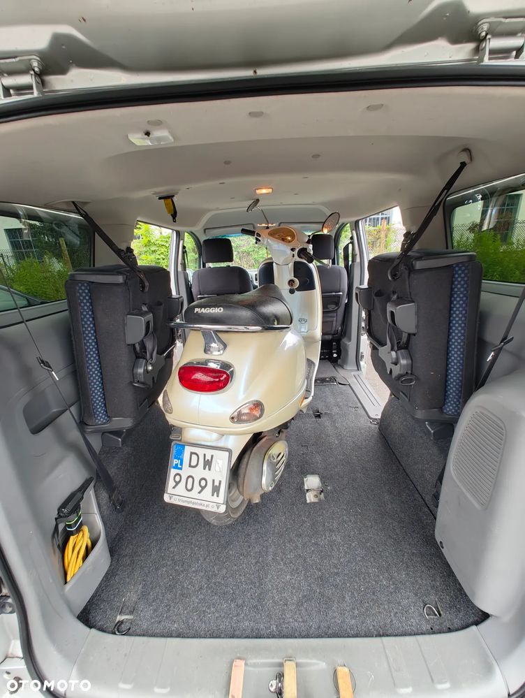 Nissan NV200 Evalia 1.5 Premium - 10