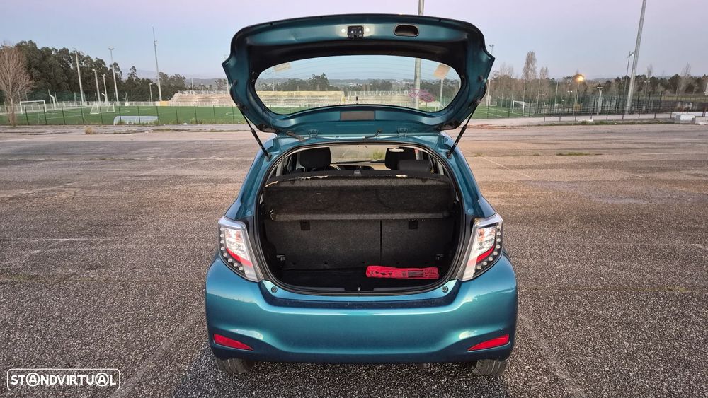 Toyota Yaris - 8