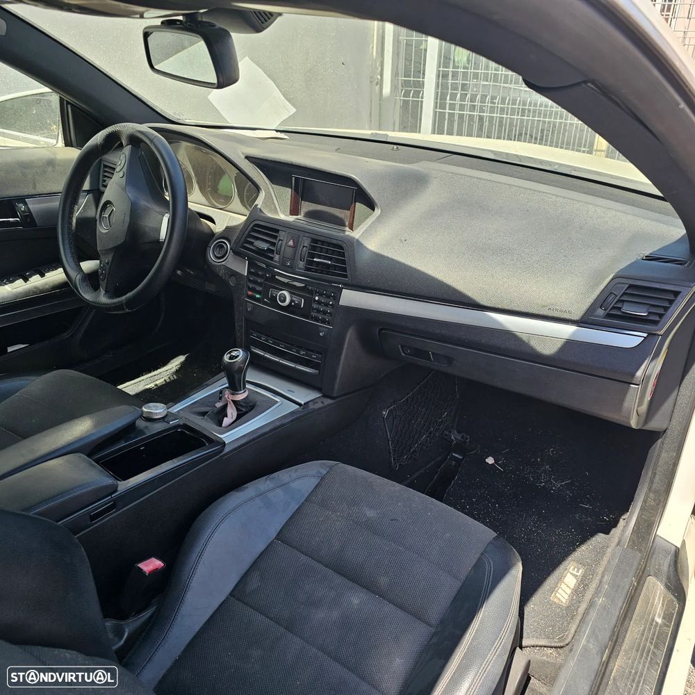 Mercedes-Benz E 220 CDI Avantgarde - 18