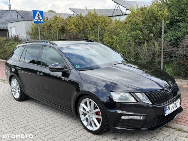 Skoda Octavia 2.0 TDI RS Challenge DSG - 3