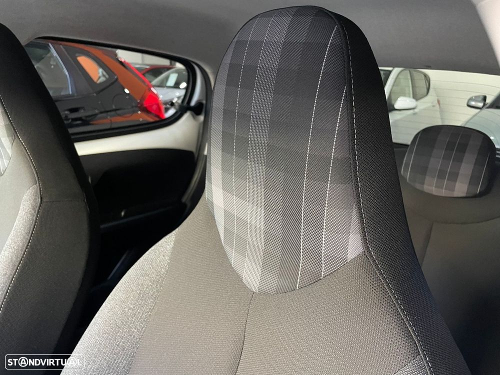 Peugeot 108 1.0 VTi Active - 31
