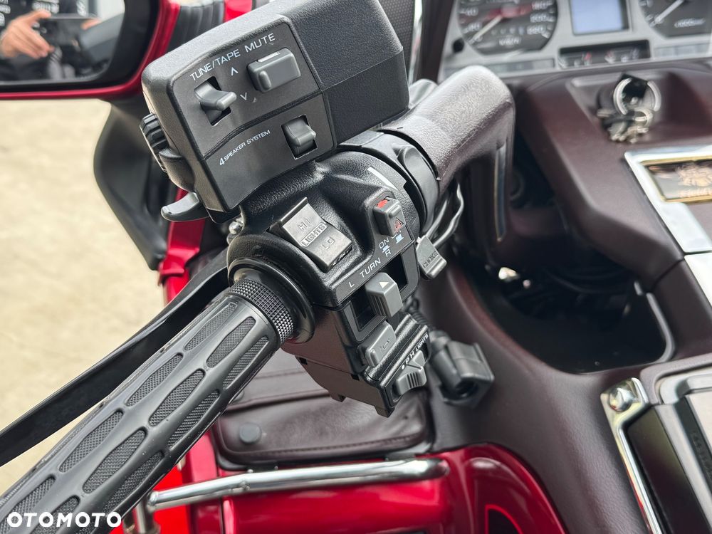 Honda GL - 13