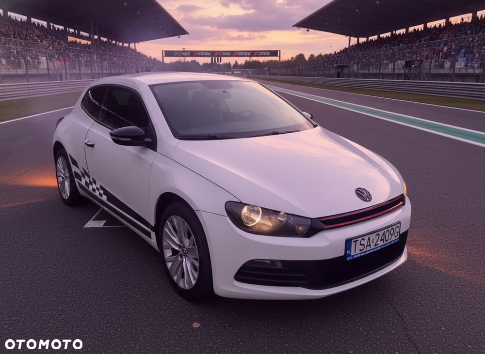 Volkswagen Scirocco 2.0 TDI - 14