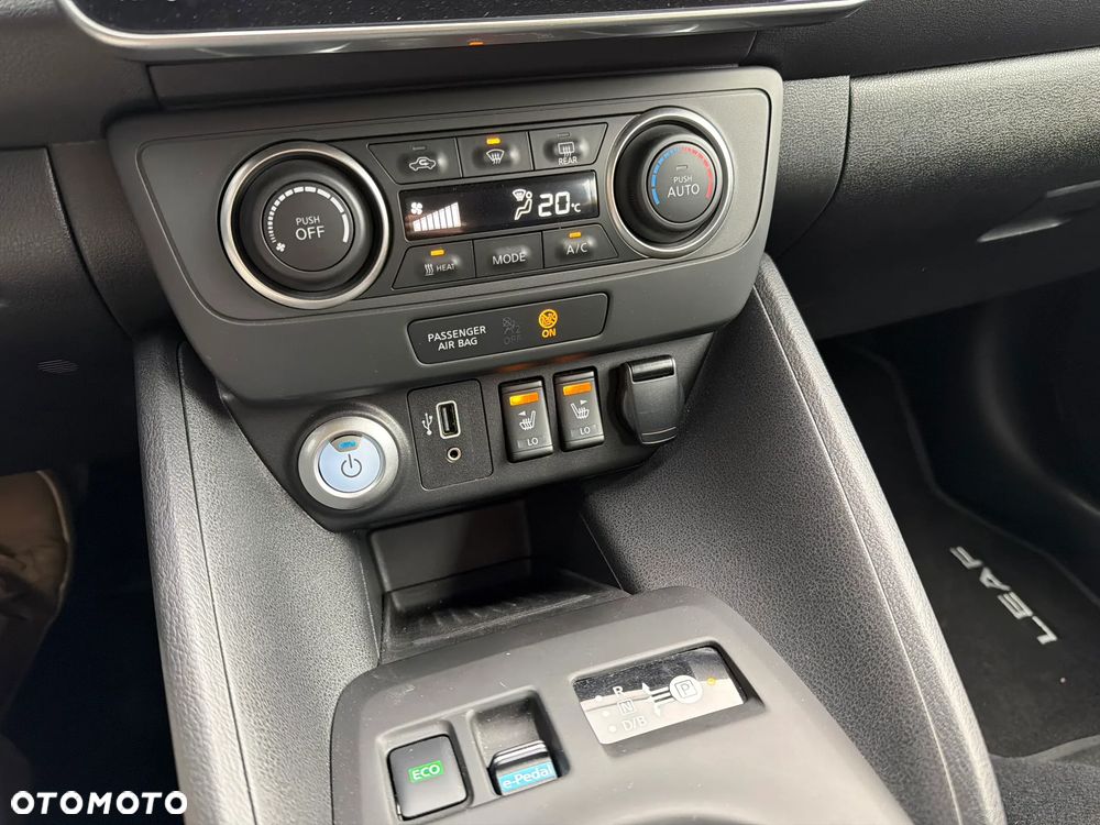 Nissan Leaf 40kWh Acenta - 21