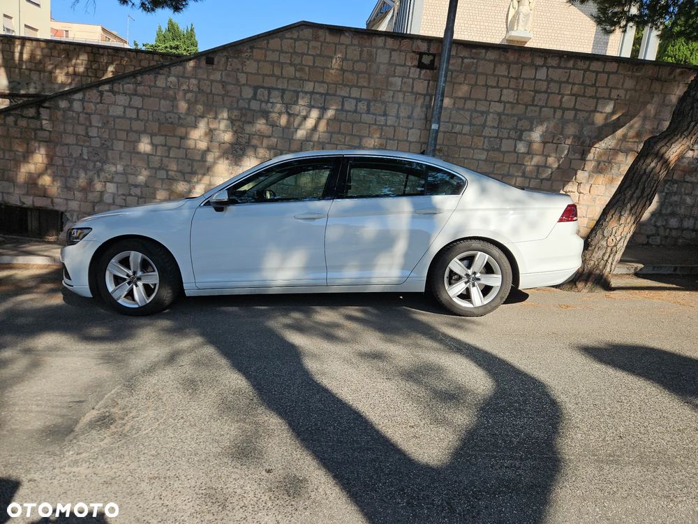 Volkswagen Passat 2.0 TSI Business DSG - 14