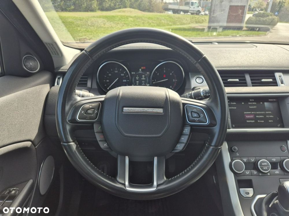 Land Rover Range Rover Evoque - 17