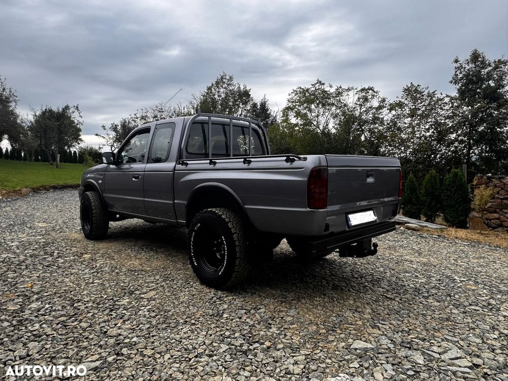 Mazda Seria B 2500 XL-Toplands 4x4 - 5