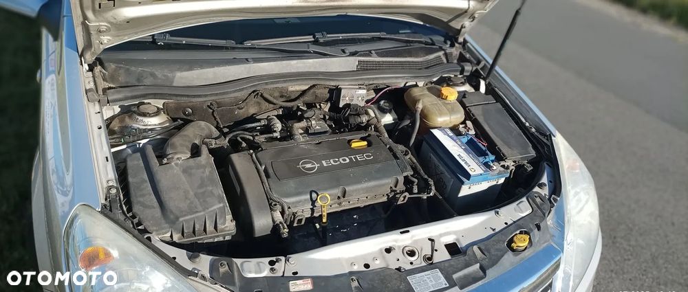Opel Astra 1.6 Cosmo - 16