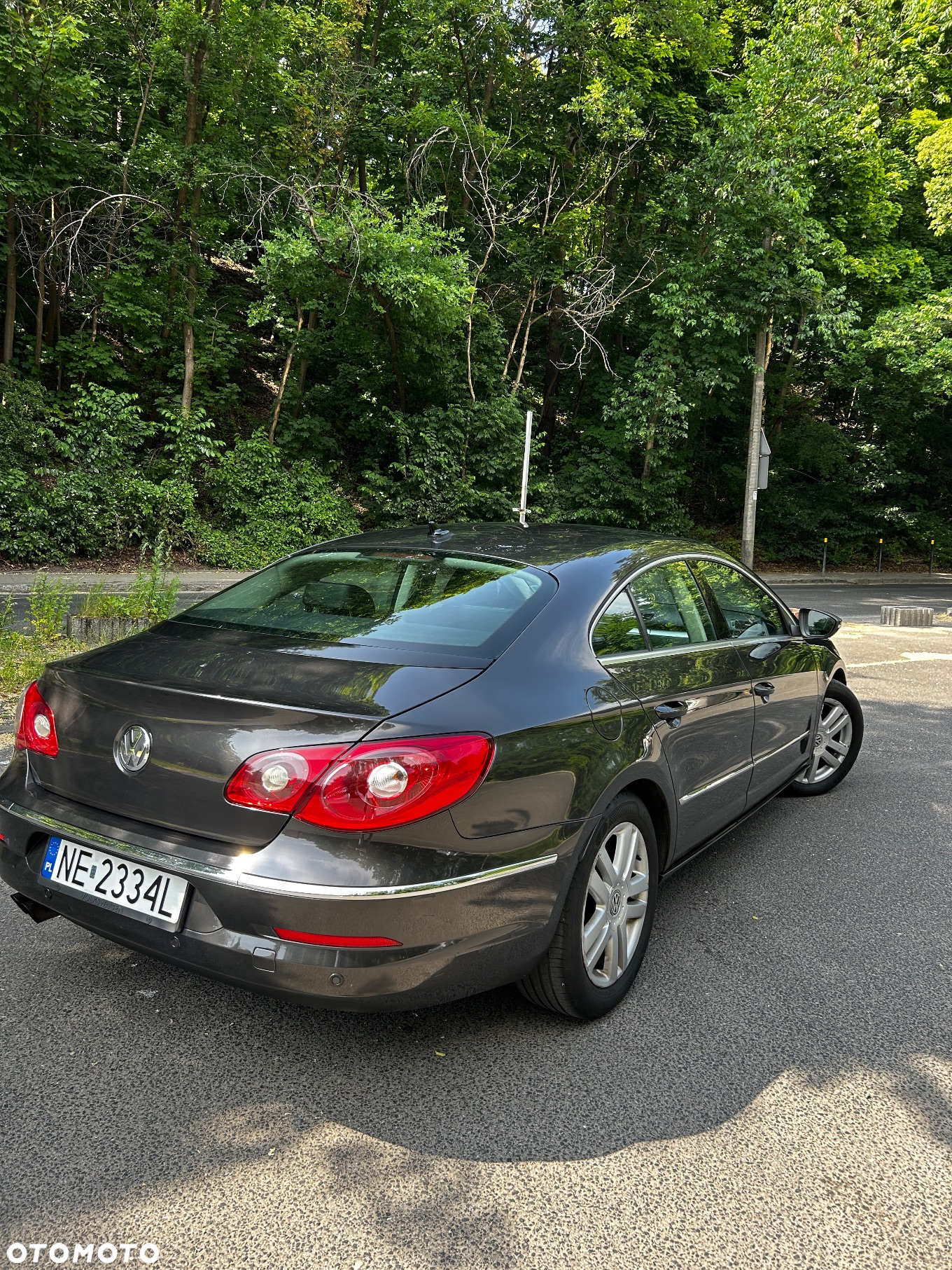 Volkswagen Passat 2.0 TDI Comfortline - 36