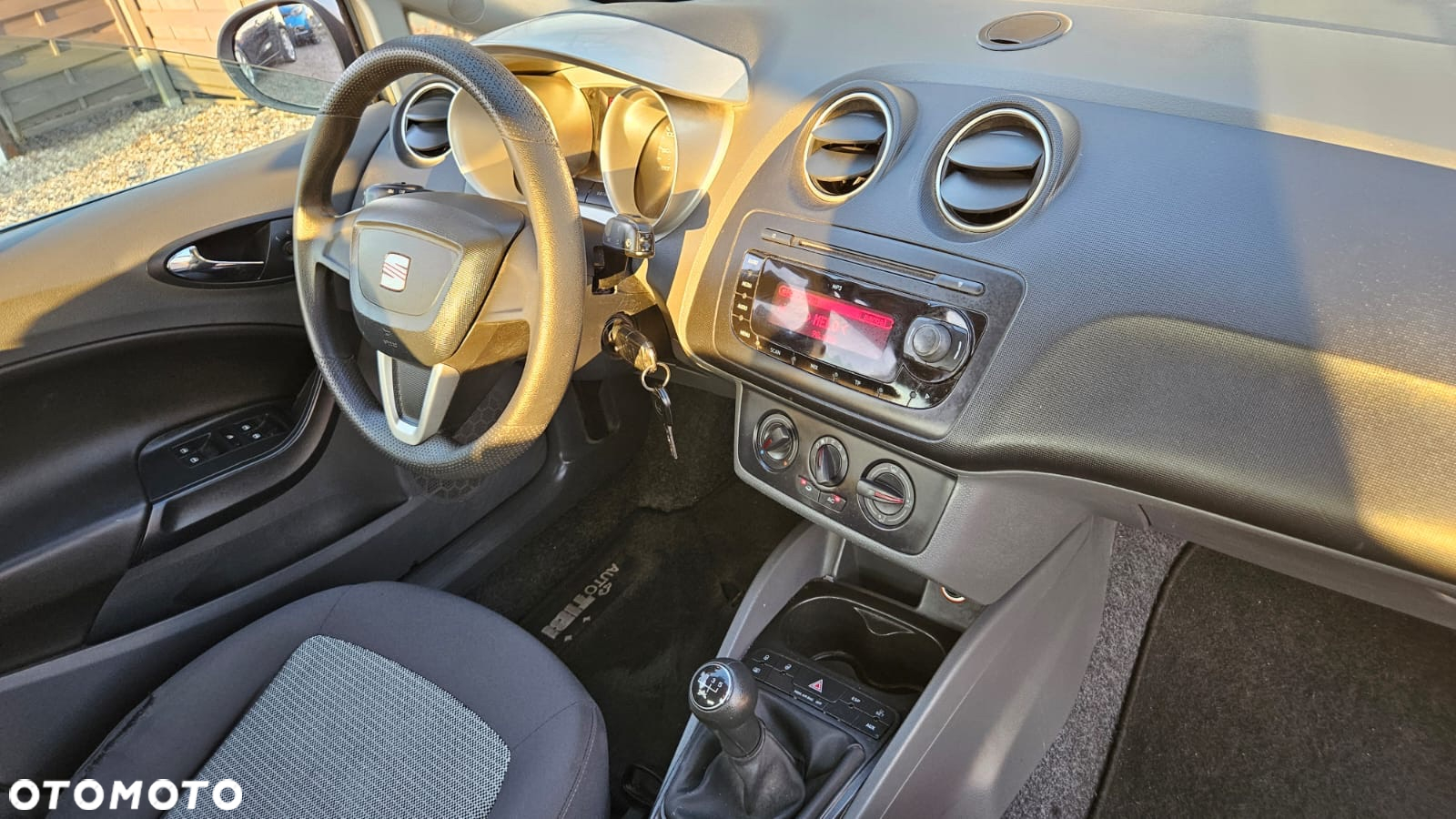 Seat Ibiza 1.4 16V Style - 13