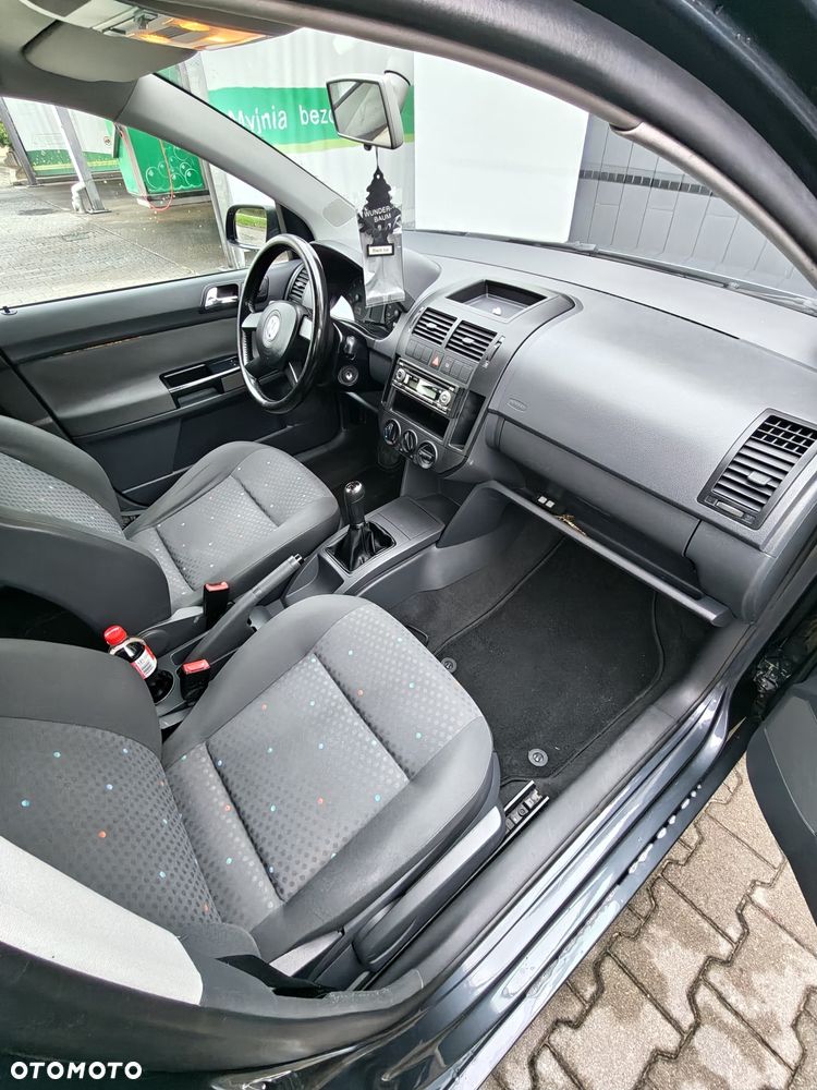 Volkswagen Polo - 6