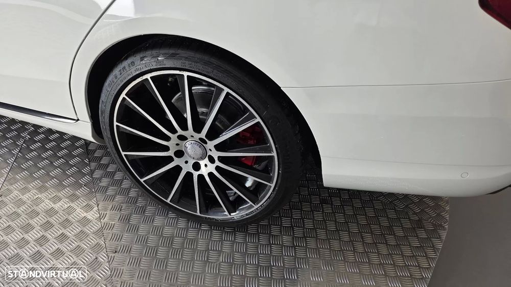 Mercedes-Benz C 350 e T 7G-TRONIC AMG Line - 30