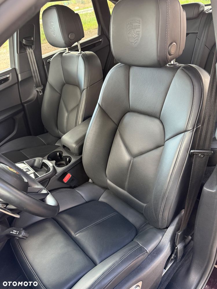 Porsche Macan PDK - 16