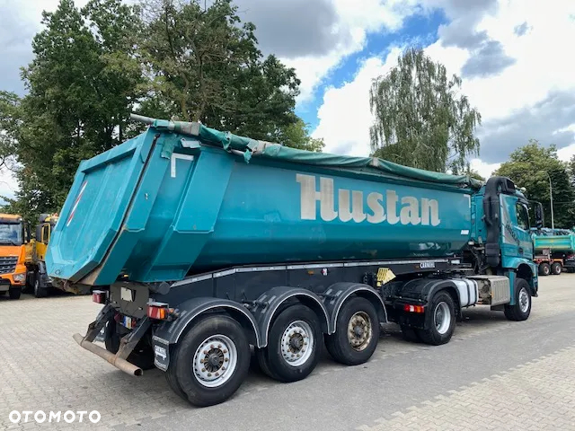 Mercedes-Benz Arocs 1843 4x4 zestaw z naczepa mulda CARNEHL - 9