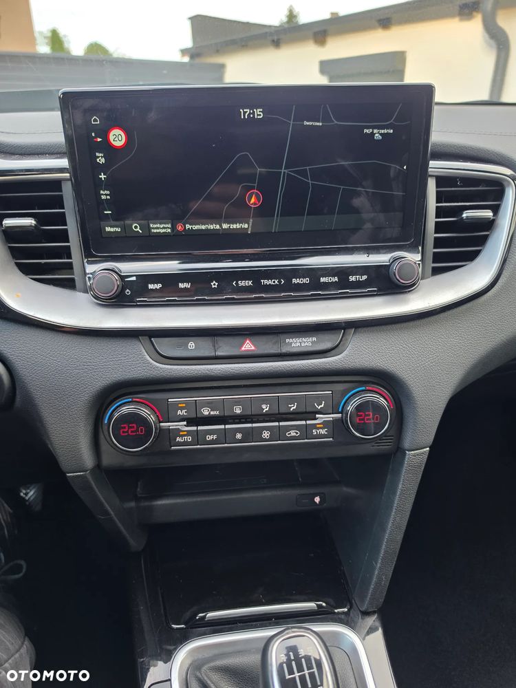 Kia XCeed - 17
