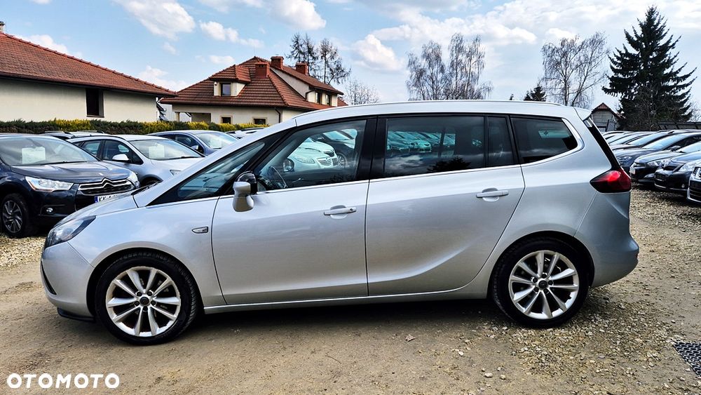 Opel Zafira 1.4 T Cosmo - 25