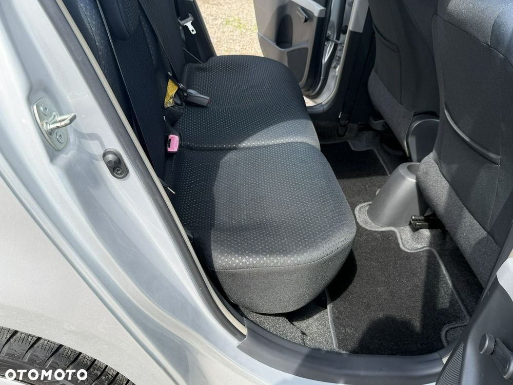 Toyota Yaris 1.33 VVT-i Multi Mode Sol - 25