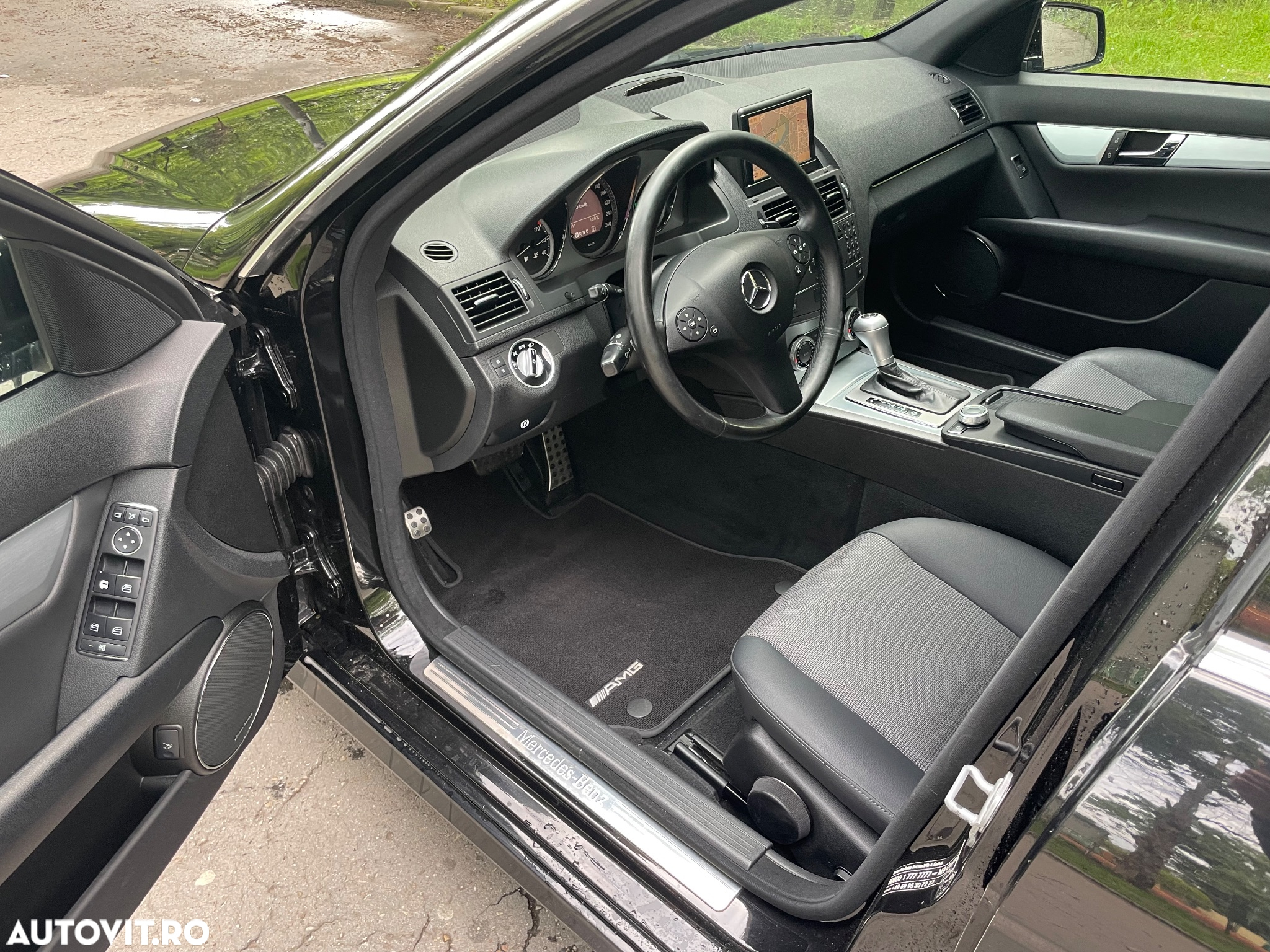 Mercedes-Benz C 180 BlueEFFICIENCY 7G-TRONIC Avantgarde - 7