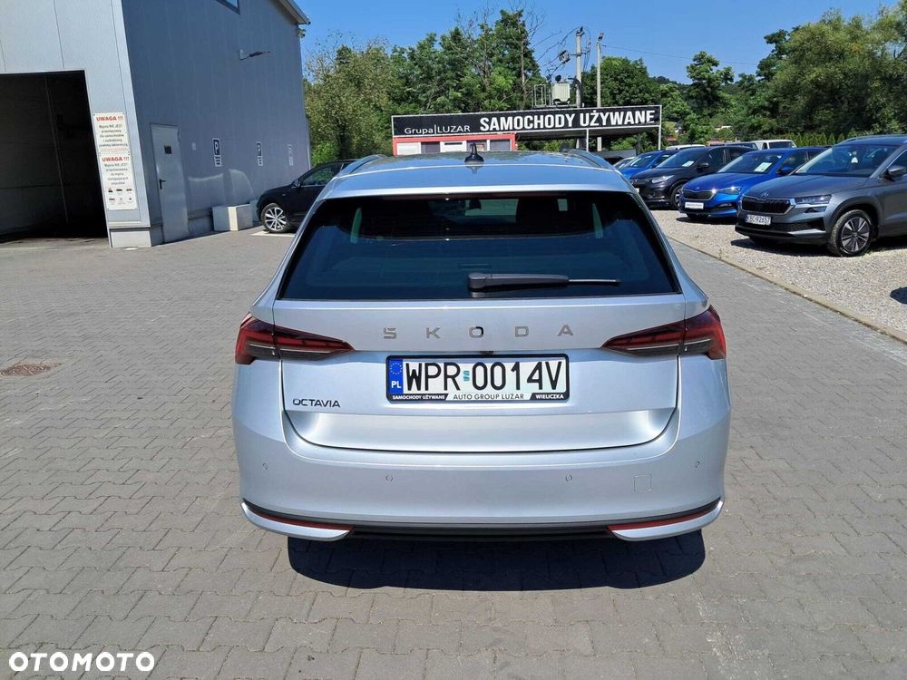 Skoda Octavia 1.5 TSI Edition 130 Selection - 10