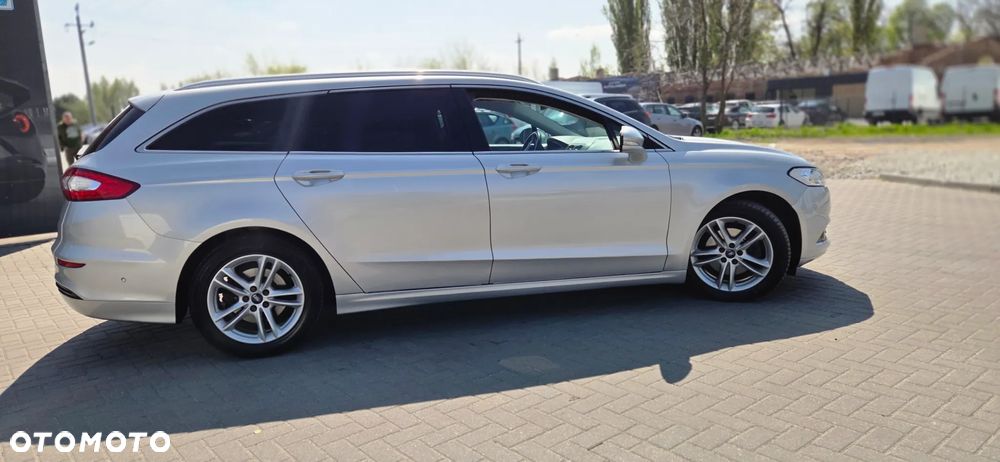 Ford Mondeo 2.0 TDCi STart-Stopp Titanium - 17