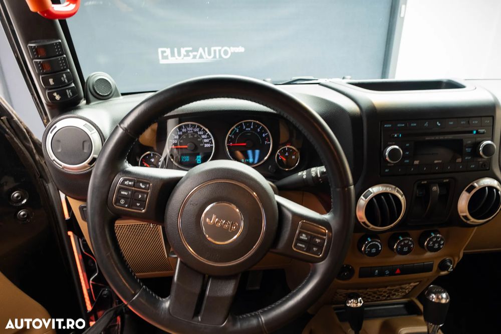 Jeep Wrangler Hard-Top 3.6 Automatik Rubicon - 24