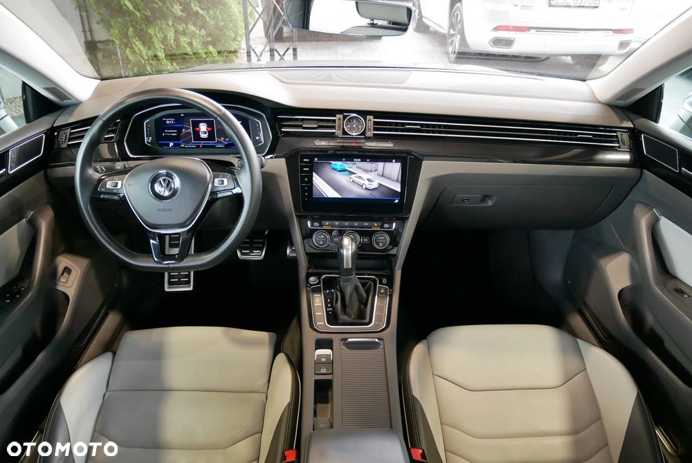 Volkswagen Arteon 2.0 TDI SCR 4Motion DSG Elegance - 18
