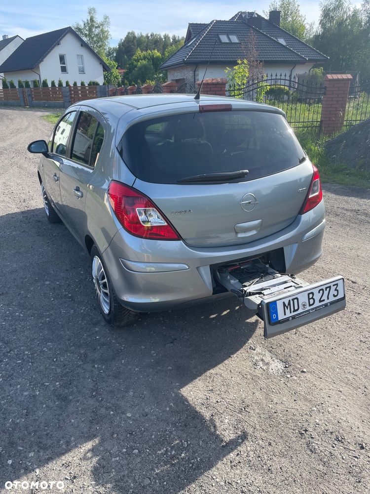 Opel Corsa 1.3 CDTI 111 - 10