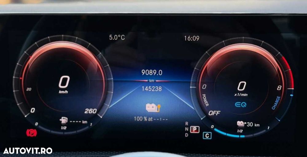 Mercedes-Benz CLA - 29