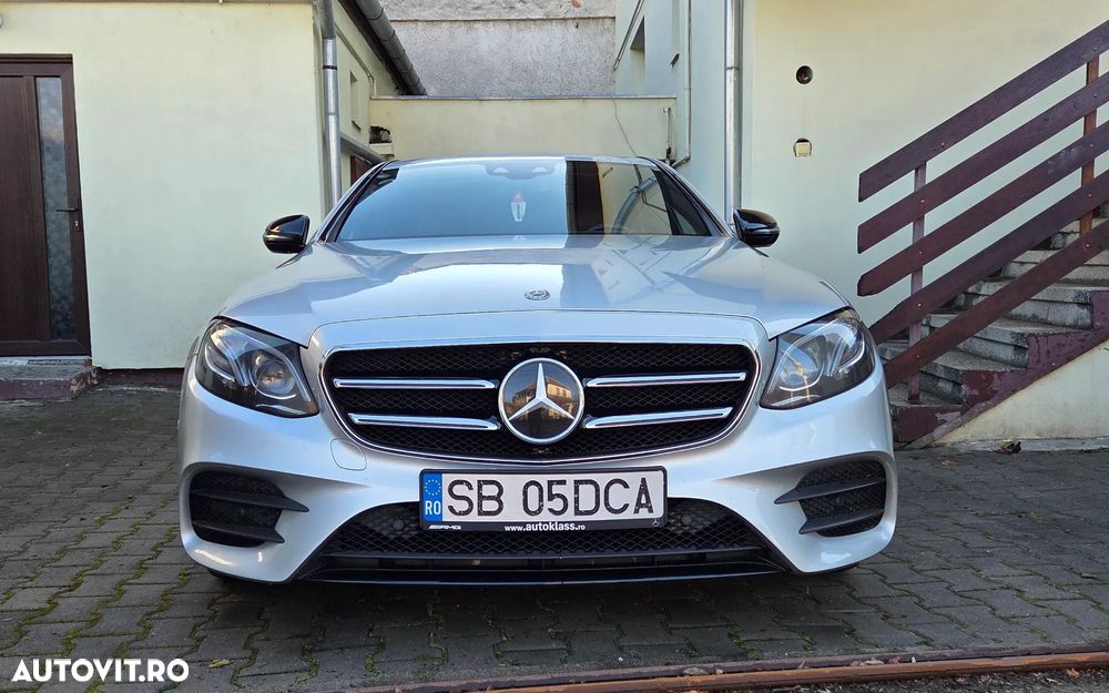 Mercedes-Benz E 220 d 4MATIC Aut. - 1