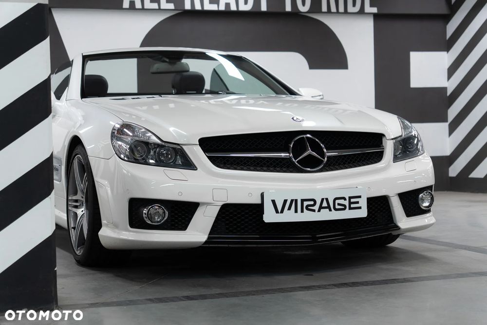Mercedes-Benz SL 63 AMG - 15