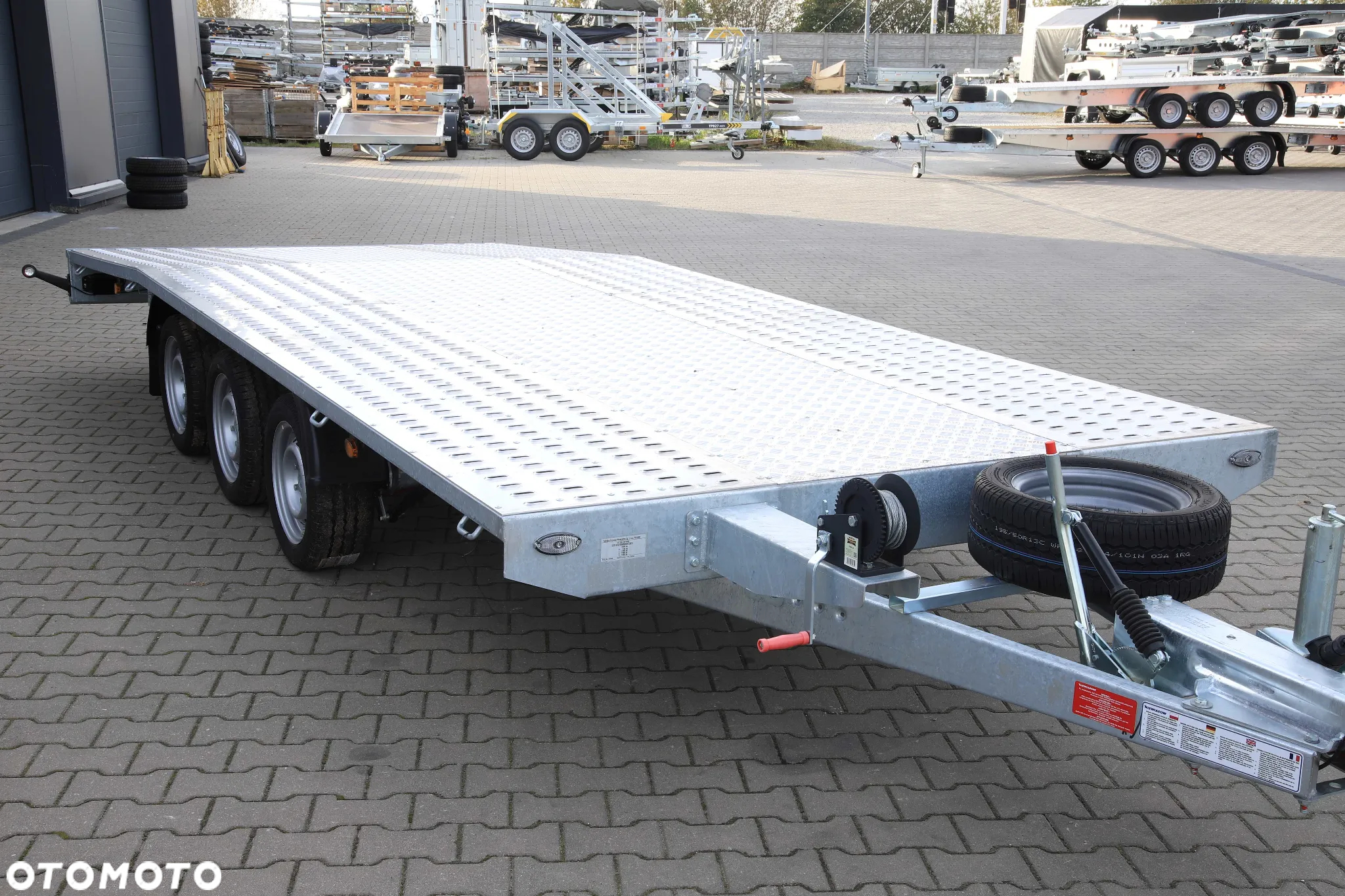 Niewiadów Jupiter 5x2.1+alu ryfel 3 osie DMC 3500 kg Koła 195R13C - 6
