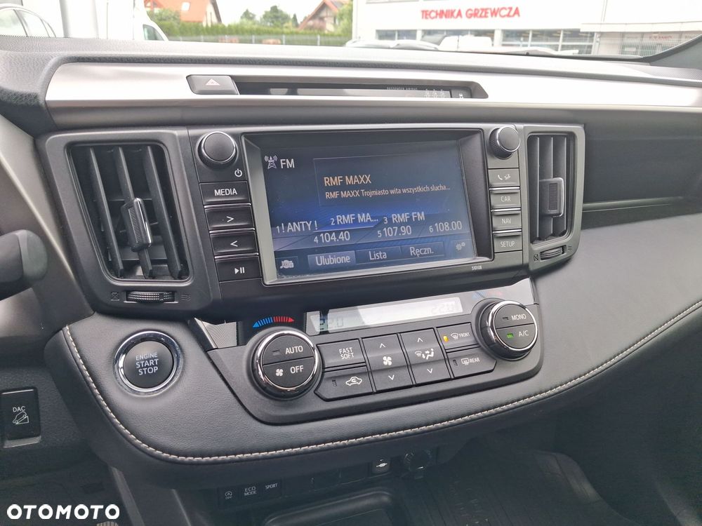 Toyota RAV4 2.0 Premium 4x4 MS - 28