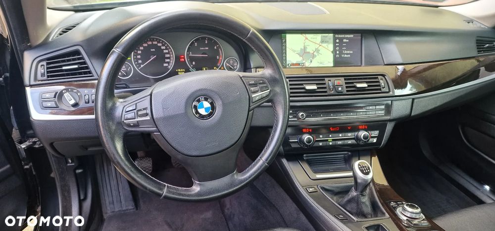 BMW Seria 5 - 12