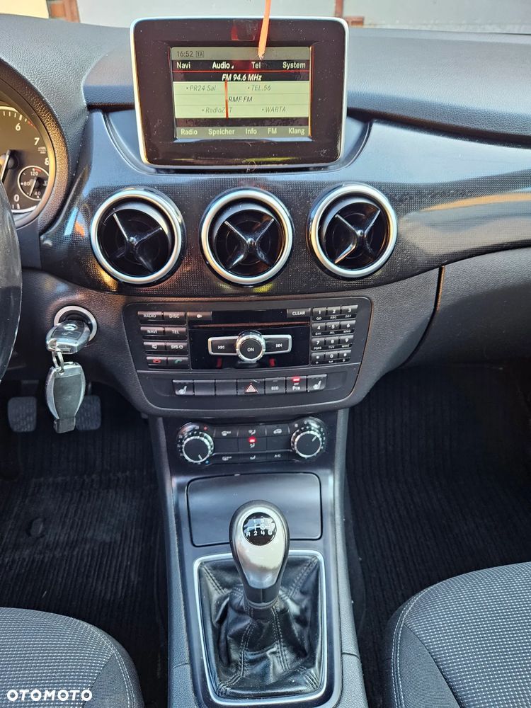 Mercedes-Benz Klasa B 180 (BlueEFFICIENCY) - 13