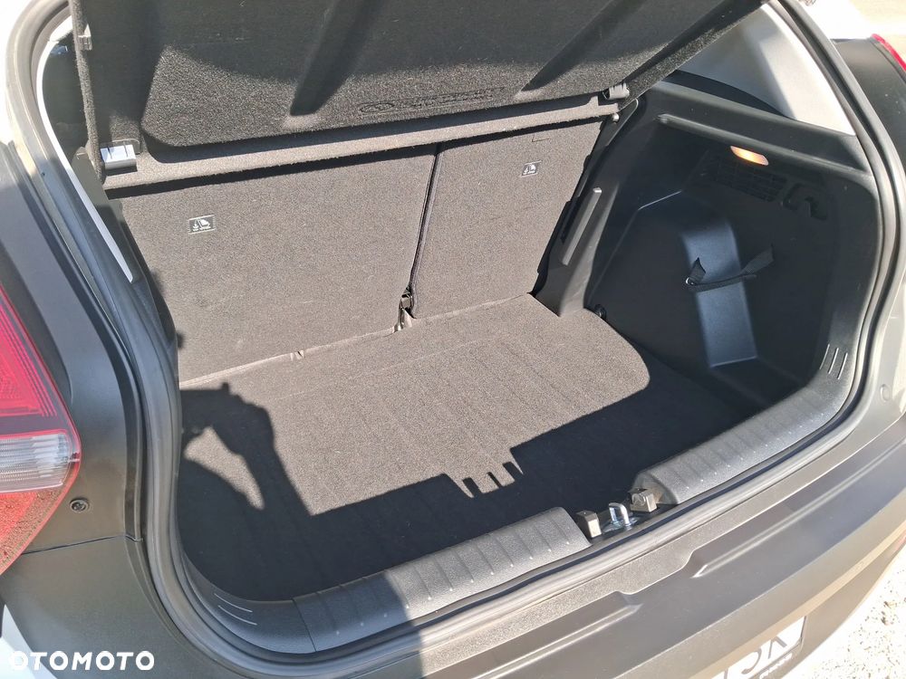 Hyundai Bayon 1.0 T-GDI Smart - 17