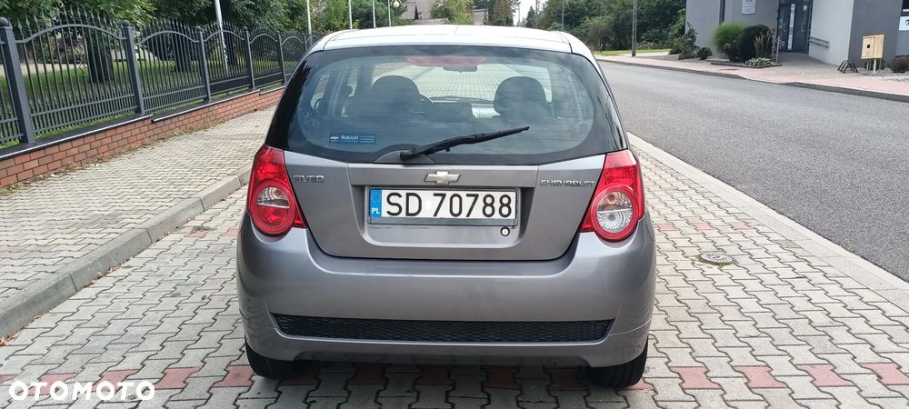 Chevrolet Aveo - 7