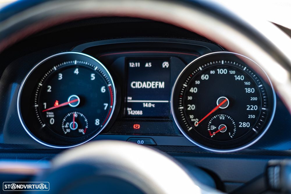 VW Golf 2.0 TSi GTi - 28