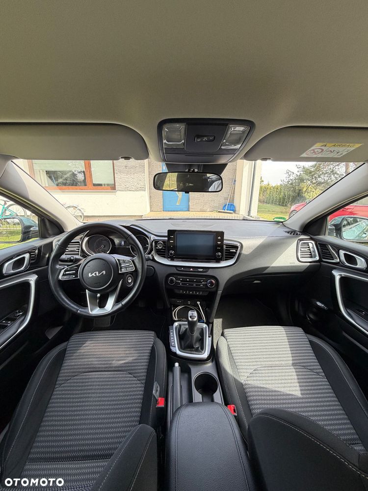 Kia Ceed 1.5 T-GDI L - 10