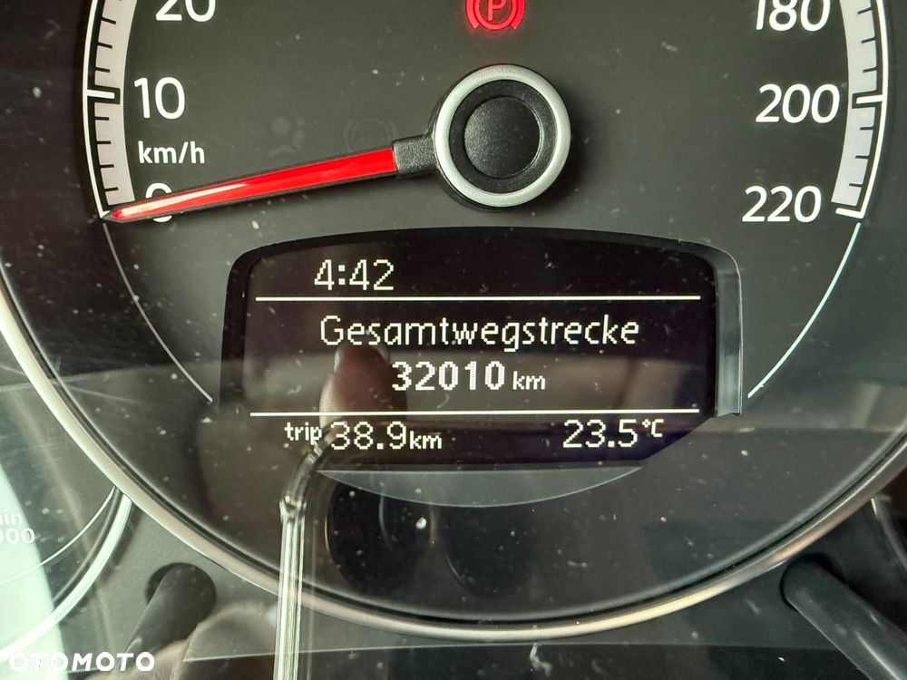 Volkswagen up! 1.0 White Style - 11