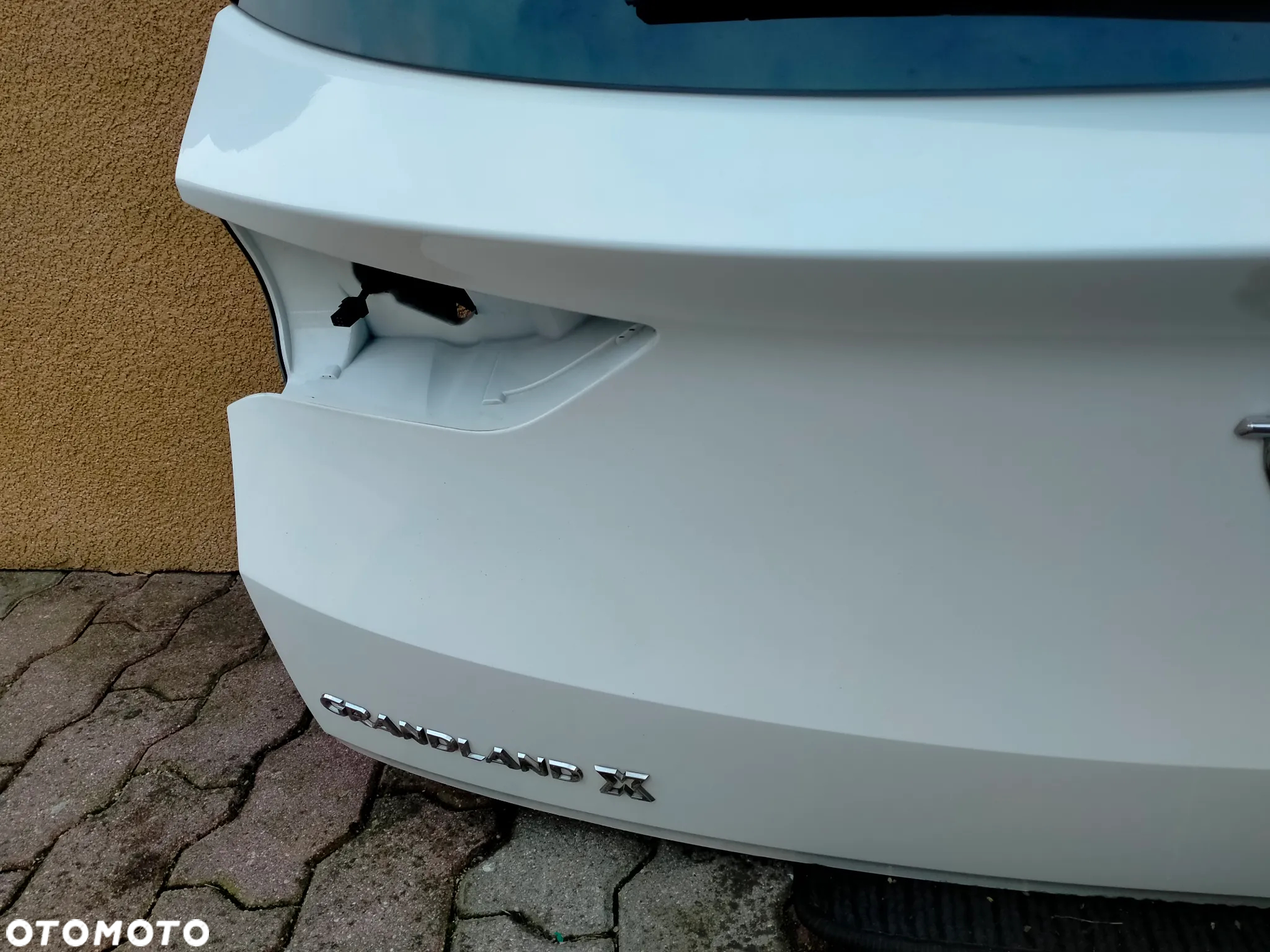 OPEL GRANDLAND X / EWP / KLAPA BAGAŻNIKA TYŁ TYLNA / ZAWIASY / ORYGINAŁ / Do założenia - 3