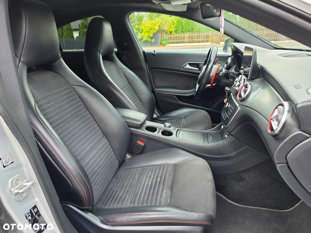 Mercedes-Benz CLA 180 d 7G-DCT AMG Line - 19
