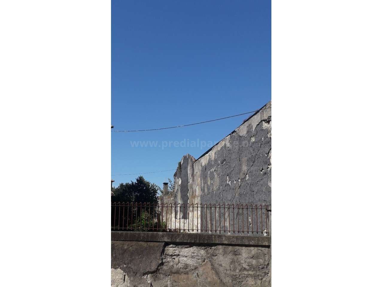 Terreno com 2 frentes, junto ao Hospital de S. João - Grande imagem: 2/6