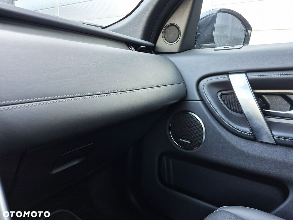 Land Rover Discovery Sport - 36